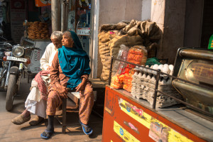 delhi india couple travel photographer documentary